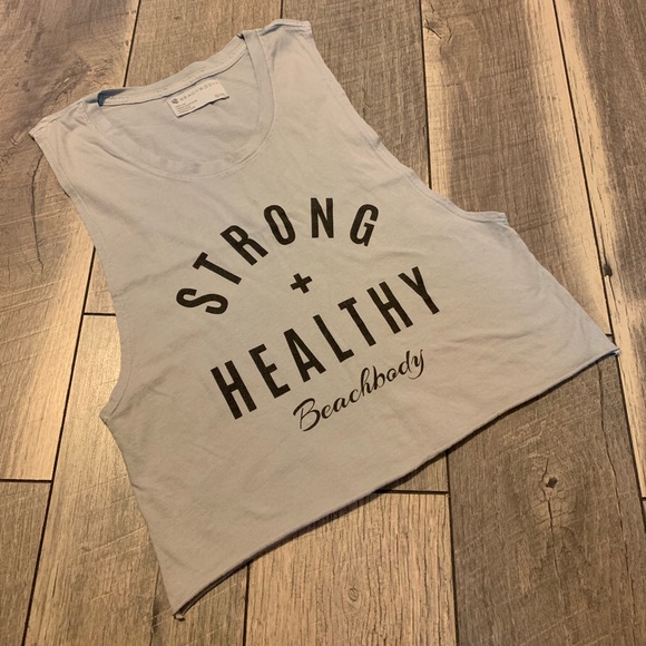 Beachbody Tops - BEACHBODY HALF SHIRT